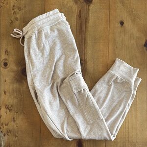 Kyodan Elara Essential Light Beige Jogger